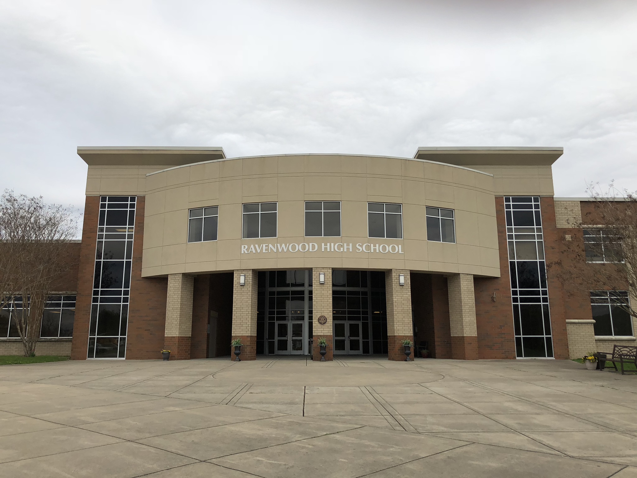 Ravenwood High School front entrance