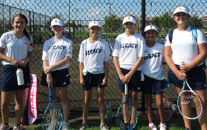 Girls tennis players
