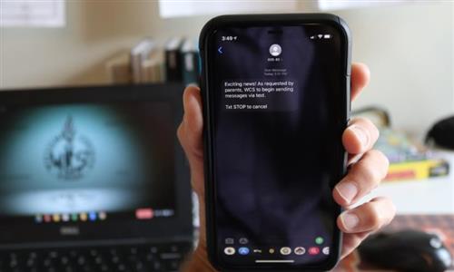 Hand holding phone 