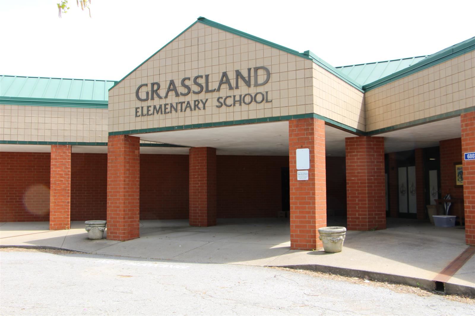 Front of Grassland Elementary