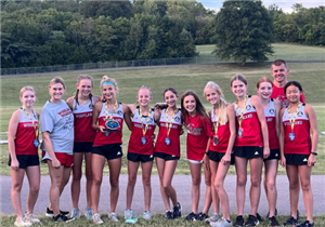 girls cross country team
