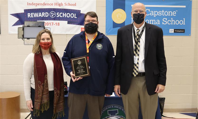 teacher and administrators take group photo